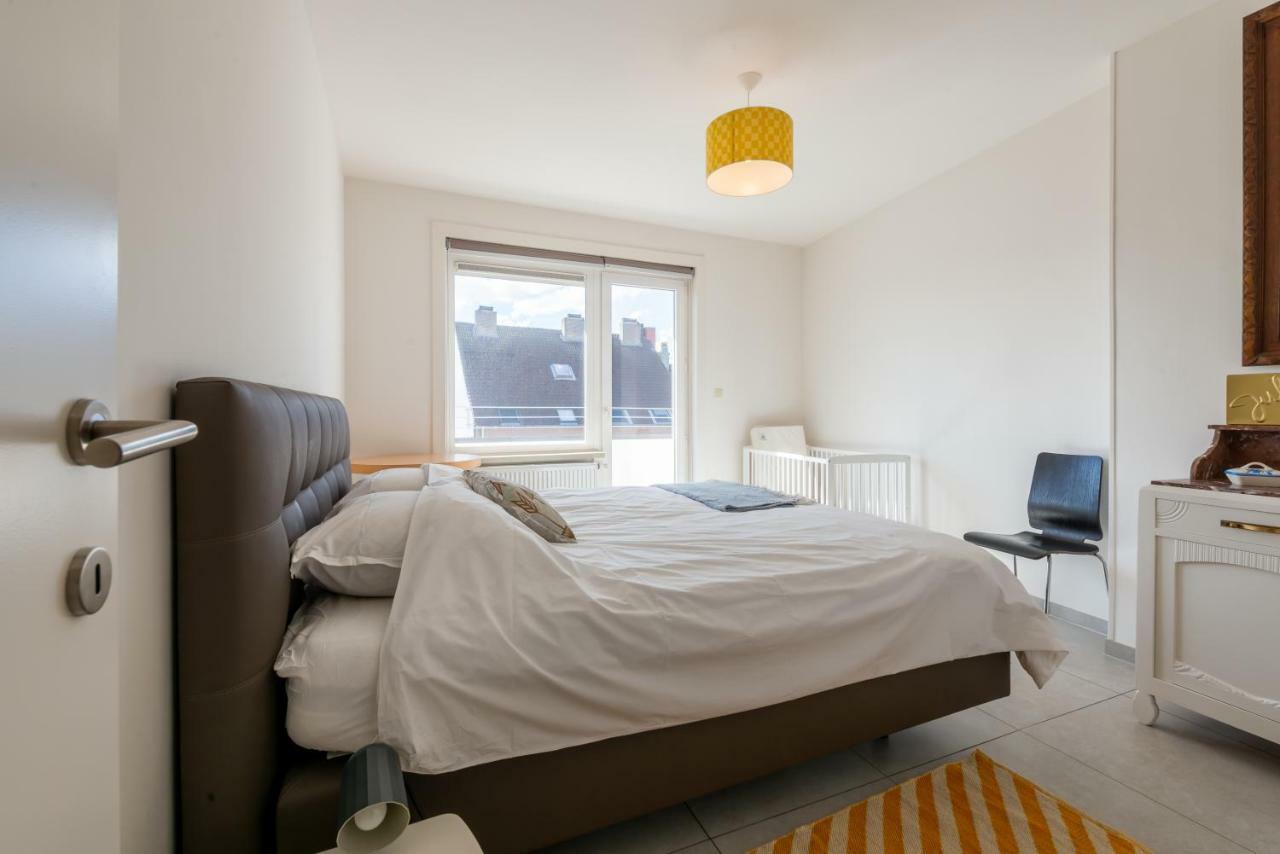 Modern Apartment With Free Parking Oostende Eksteriør bilde